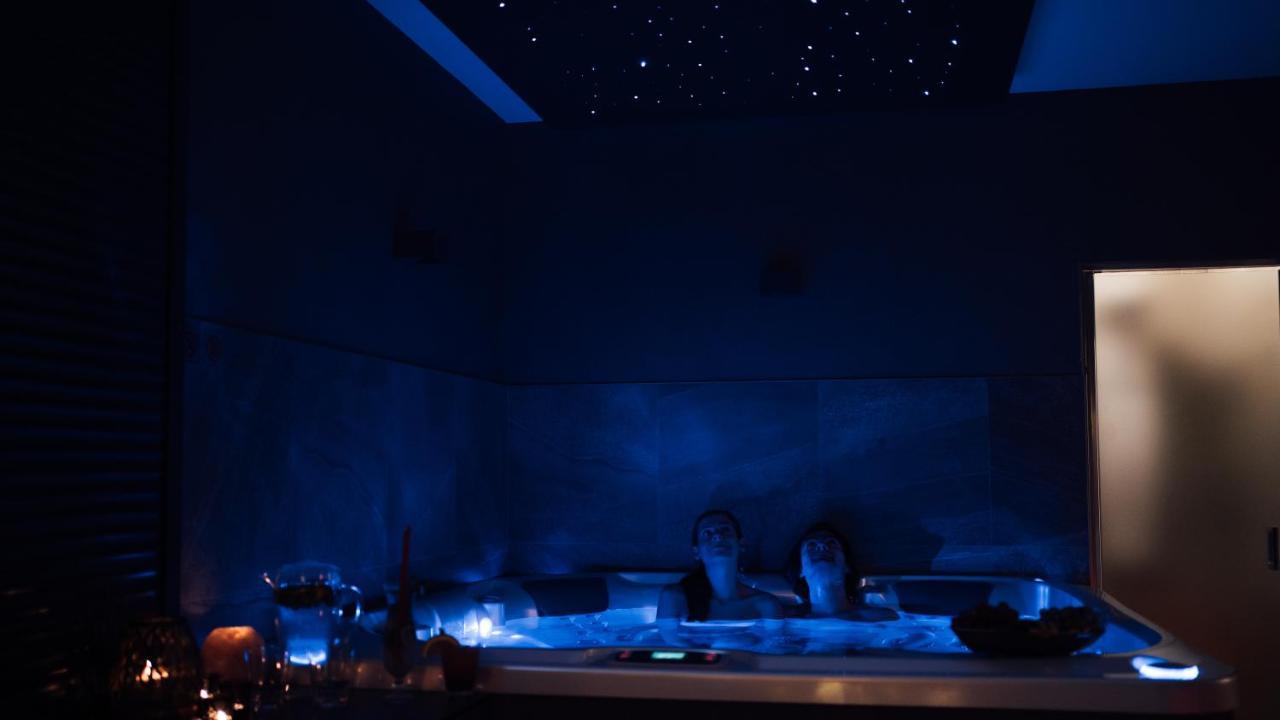Готель Wellness Relax - Luxusni Прага Екстер'єр фото